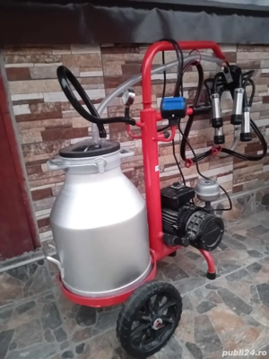Vând Aparat de muls.