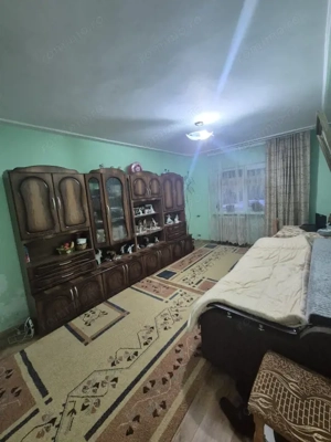 Ap 3 camere decomandate, zona centrala - statia Padurii