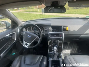 Volvo V60 Plug in hibrid - imagine 4