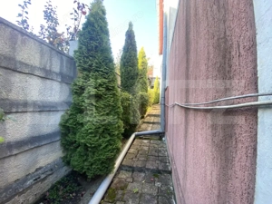 Casă spațioasă 350 mp utili, curte amenajată și garaj - imagine 10