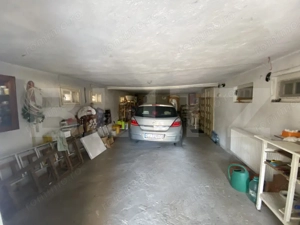 Casă spațioasă 350 mp utili, curte amenajată și garaj - imagine 15