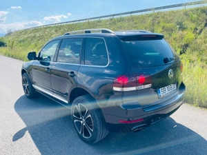 VW Touareg Facelift R-Line 2.5 TDI 175 CP | 4x4 Permanent | Full Piele | Proprietar - imagine 7