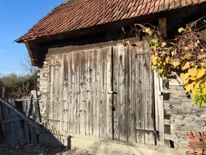 Șură de lemn - imagine 3