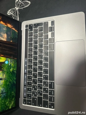 macbook pro m2 13,3 inchi