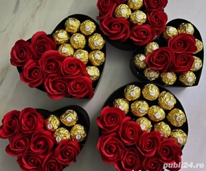 Vand aranjamente cu trandafiri de sapun 