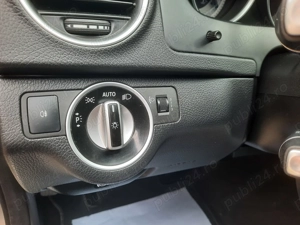 Mercedes-Benz C220, berlină, automatic, climatronic, piele, NAVI color - imagine 19