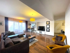 Apartament 4 camere, 135 mp, 2 bai, terasa, parcare, Complex Semiluna