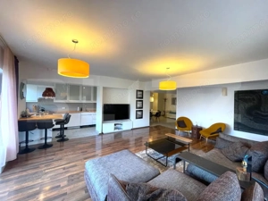 Apartament 4 camere, 135 mp, 2 bai, terasa, parcare, Complex Semiluna