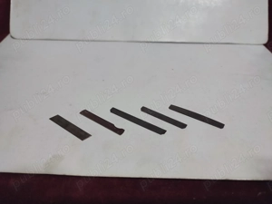 Veche cutie, metalica, pentru sterilizat ace si seringi medicale+6 taietoare pt. fiole - imagine 4