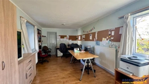 Transilvania Camping,domeniu de 14.400mp,Sanmarghita de Mures:2cladiri, apartamente,potential except - imagine 17