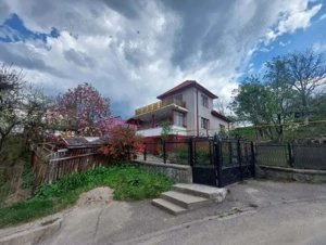 Doua case Petrila Valea Jiului