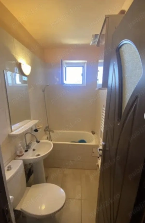 Apartament 3 camere decomandat, etajul 4, vizavi de Scoala Generală. - imagine 3