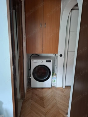 Zona Soarelui, apartament 3 camere, decomandat, renovat, preț 121000 euro, negociabil - imagine 13