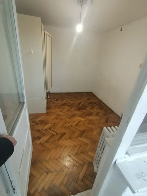 La 5 Min pe Jos de Iulius Mall,Langa Piata Dacia,Gol-Nemobilat,Etajul 3,Pret 250 E Luna,De Vazut - imagine 8