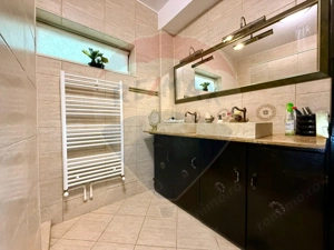 Apartament cu 3 camere de vânzare loc de parcare si teren Constanta - imagine 7