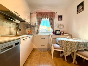 Apartament cu 3 camere de vânzare loc de parcare si teren Constanta - imagine 13