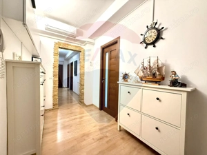 Apartament cu 3 camere de vânzare loc de parcare si teren Constanta - imagine 4