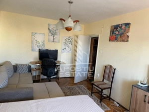 Apartament, 1 camera, centrala proprie, zona Complex Studentesc - imagine 2
