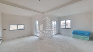 Duplex pe parter, despartit prin camera tehnica, in Giarmata