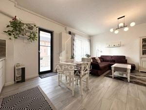 Apartament cu 2 camere, mobilat la etajul 1 cu lift si piscina Giroc. - imagine 3