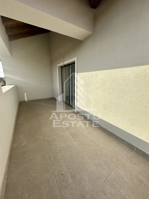 Duplex modern cu 5 camere, bucatarie inchisa, Chisoda - imagine 11