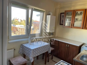 Apartament, 1 camera, centrala proprie, zona Complex Studentesc - imagine 7