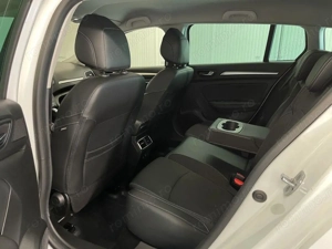 Renault Megane - imagine 11