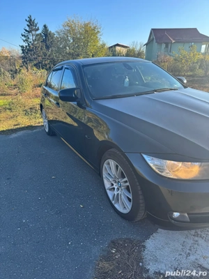 BMW seria 3 2011 - imagine 4