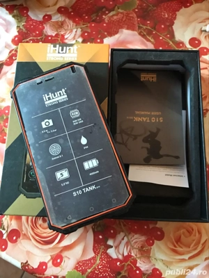 Vand tel ihunt la cutie cu folia pe ecran 4G  - imagine 2