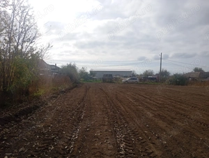 Teren Corbu  - imagine 2