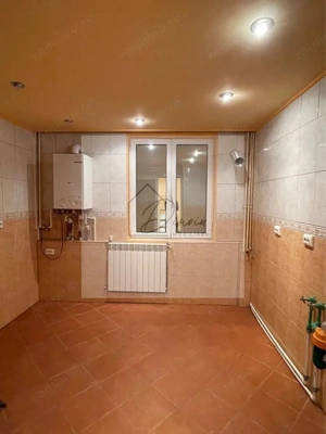 Apartament 3 camere Trapezului Metrou 1Dec - renovat centrala proprie - imagine 3