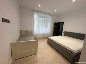 Vand apartament 2 camere ultracentral  - imagine 6