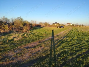 Vând teren intravilan - imagine 3