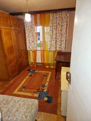 Inchiriez , caut colega apartament - Zona Soarelui ,Scoala 30  Parc