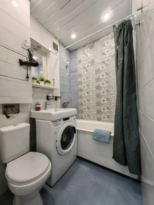 Oferim garsoniera de inchiriat in zona 1 Decembrie  - imagine 3