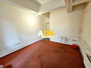 Spatiu pentru birou, 14 mp, parter, zona Alba Mall