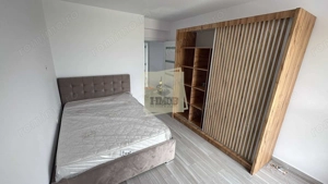 Casa 5 camere 2 bai 4 locuri de parcare si 280 mp teren pe Calea Cisnadiei - imagine 5