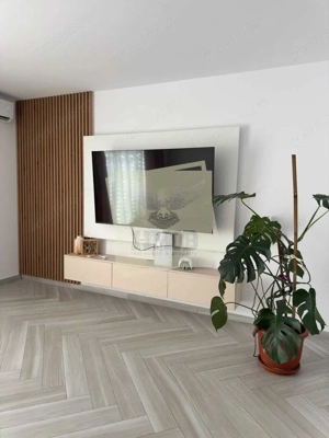 Casa 5 camere 2 bai 4 locuri de parcare si 280 mp teren pe Calea Cisnadiei - imagine 2