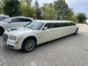 Vând limuzină americană VIP STRETCH Chrysler 300 C 3,5 benzină  - imagine 3