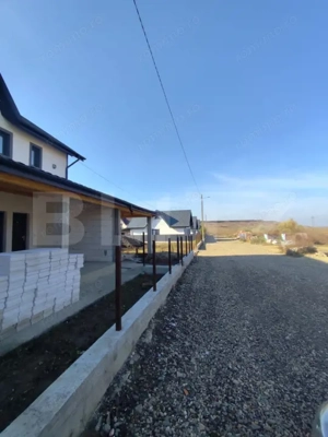 Cladire mixta, magazin, bar, spatiu birouri, Letcani - imagine 3