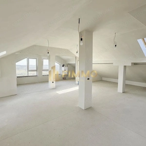 Apart Impresionant |  183 mp | Zamca | ID : 1467