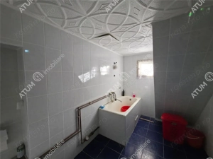 Apartament la casa cu 3 camere in zona Piata Cluj din Sibiu - imagine 12