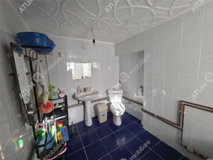 Apartament la casa cu 3 camere in zona Piata Cluj din Sibiu - imagine 14
