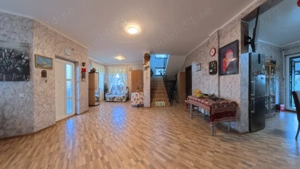 Casa de vanzare in Rasnov-IN EXCLUSIVITATE - imagine 4