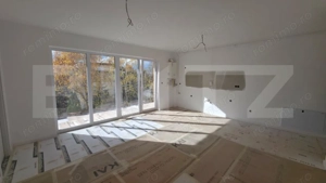 Apartament 3 camere, 2 bai,  decomandat Calea Moldovei ”la cheie” - imagine 9