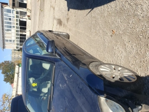 Dezmembrez c classe 2011 - imagine 5