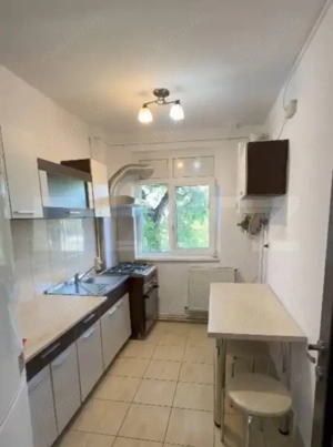 Apartament cu 2 camere, 46 mp, zona Lipovei - imagine 2