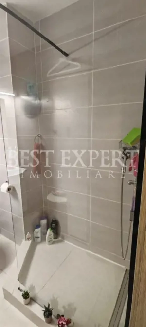 Apartament 4 camere  cu geam la baie, bloc reabilitat, 5 min metrou Titan - imagine 13