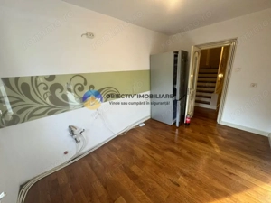 Apartament 4 camere de vânzare ,etaj 1 - 89,67 mp - Zona centrală - imagine 9