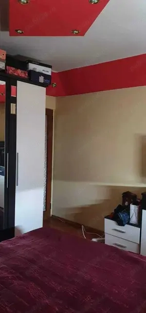 vind apartament 3 camere  - imagine 5